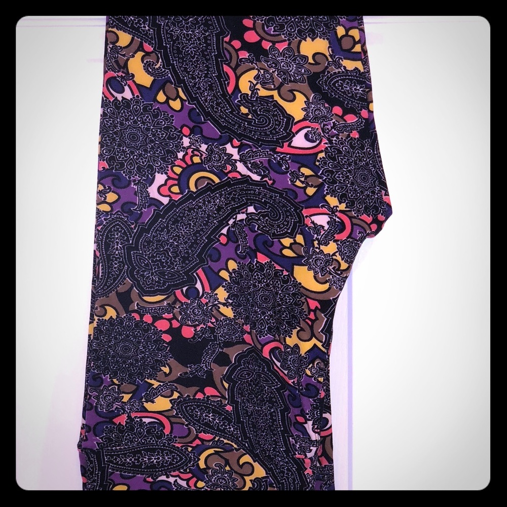 LulaRoe TC leggings EUC